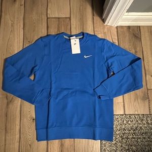 brand new nike crewneck sweater